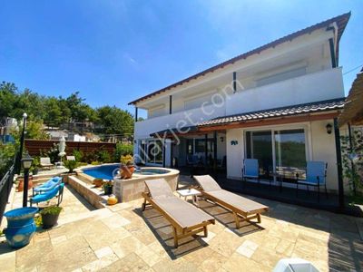 Konut-Villa