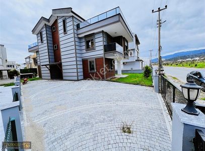 Konut-Villa