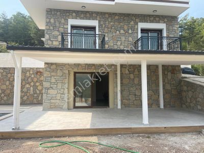 Konut-Villa