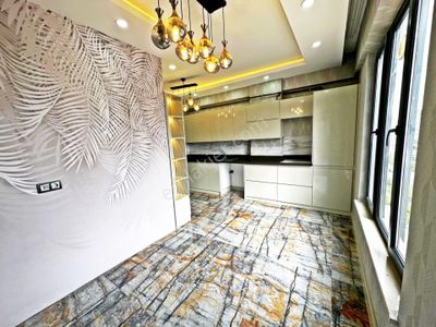 Fıstıklık'ta Aktif Lokasyonda İhtişamlı Tasarımıyla 4+1daire