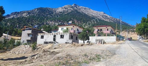 Pozantı Kar Emlaktan Alpu Yaylasında Satılık 500 M2 Arsa