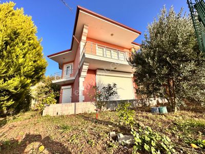 Konut-Villa