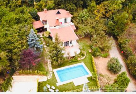 Konut-Villa