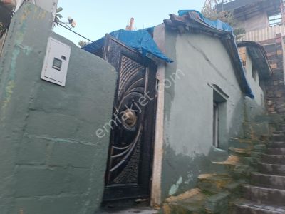 Konak İsmet Paşa Mh 1 +1 80 M2 Yüksek Ğiriş Emekli Yada Çalışan Bekar Erkeğe Uygun Kiralık Ev