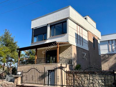 Ayvada Dan Sahillkent’te Dubleks Villa