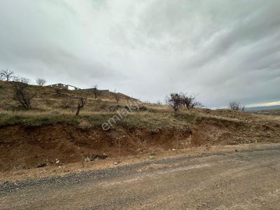 Öz Gaye Emlaktan Develi Tombak Çapayeri Mevkiinde 1316 M2 Satılık Bağ