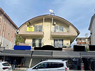 Side Kumköy Yolunda Cadde Üzeri 1+1 Yıllık Kiralık Daire