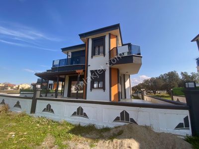 Konut-Villa