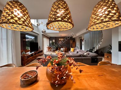 Konut-Villa