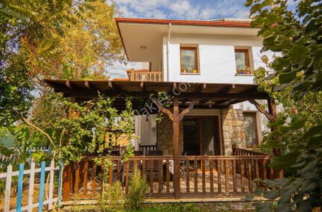 Konut-Villa