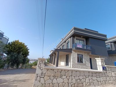 Konut-Villa