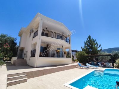 Didim Akbük'te Satılık Müstakil Havuzlu Villa