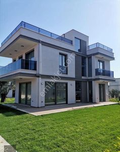 Konut-Villa
