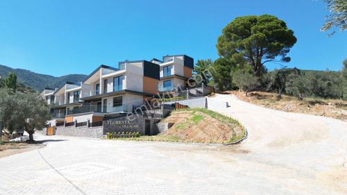 Konut-Villa