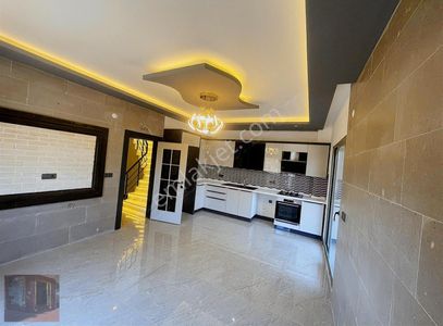 Konut-Villa