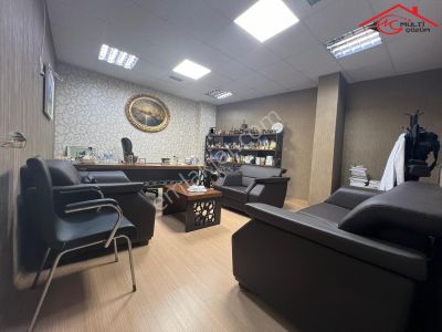 İşyeri-İşhanı Katı