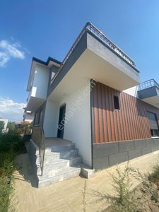 Konut-Villa