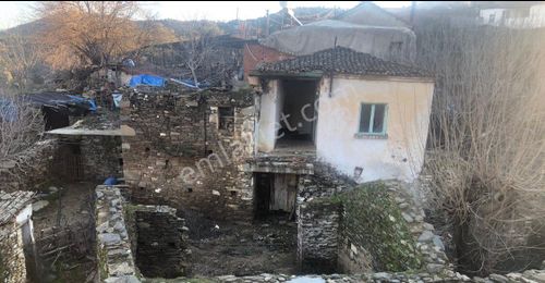 Konut-Köy Evi