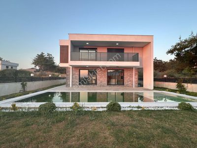 Konut-Villa