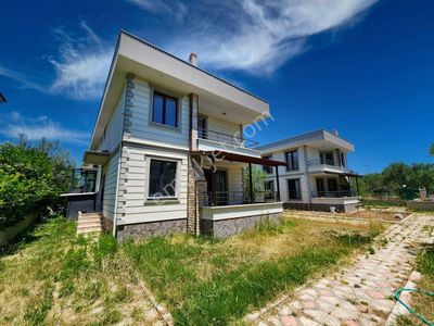 Konut-Villa