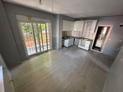 Antalya Kepez Fabrikalarda Kiralık 1+1 Yüksek Giriş Daire No.20279​