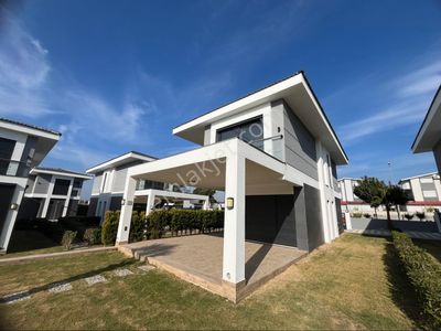 Konut-Villa