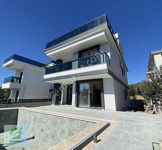 Konut-Villa