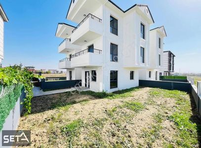 Konut-Villa