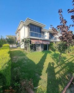 Konut-Villa
