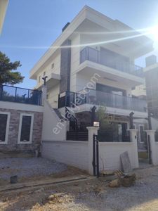 Konut-Villa