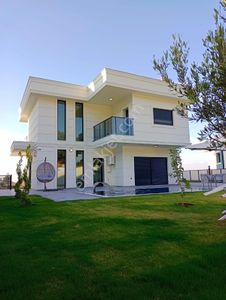 Konut-Villa