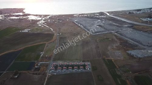 Cadde'den Denize Yakın Yatırımlık Arsa Kaçırılmayacak Fırsat