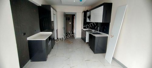 Granddan Keçiören Ovacık Mah. Sitede 4+1 Daire