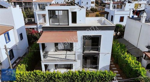 Konut-Villa