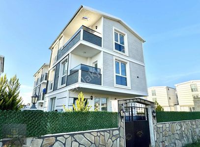 Konut-Villa