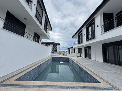 Konut-Villa