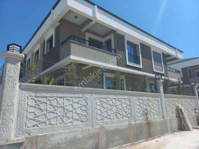 Konut-Villa