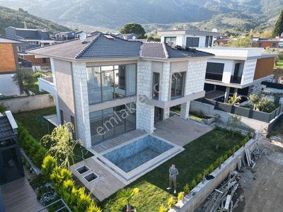 Konut-Villa
