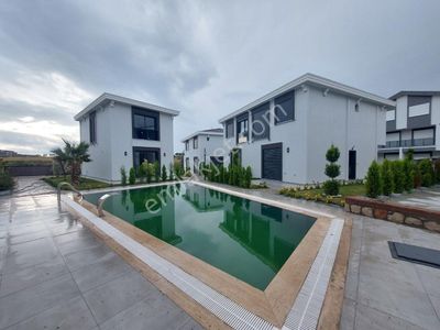 Konut-Villa