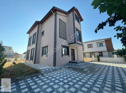 Konut-Villa