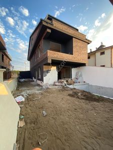 Konut-Villa
