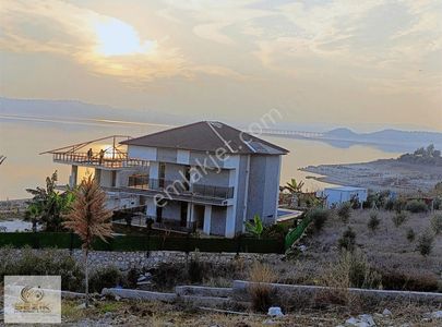 Konut-Villa