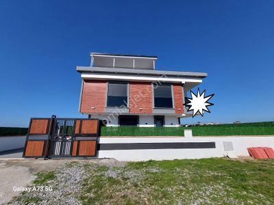 Konut-Villa