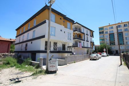 Aksaray Fatih Mahallesi Semt Polikliniği Yakınında Eşyalı Kiralık 1+1 Daire