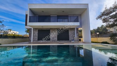 Konut-Villa