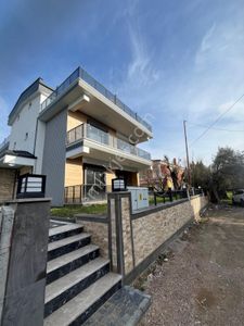 Konut-Villa