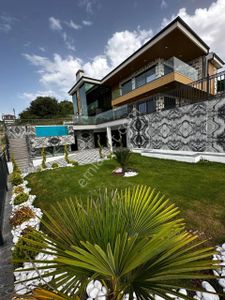 Konut-Villa