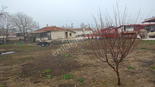 Konut-Köy Evi