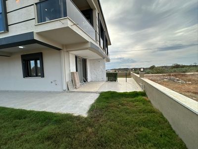 Konut-Villa