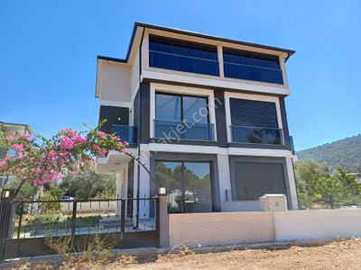 Konut-Villa